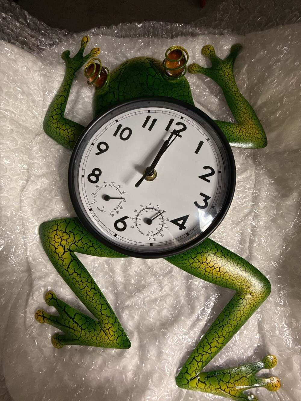 Frog Wall Clock with Thermometer and Hygrometer Outdoor Indoor Decor
